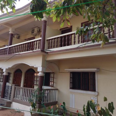 21In Guest House Calangute Dış mekan fotoğraf