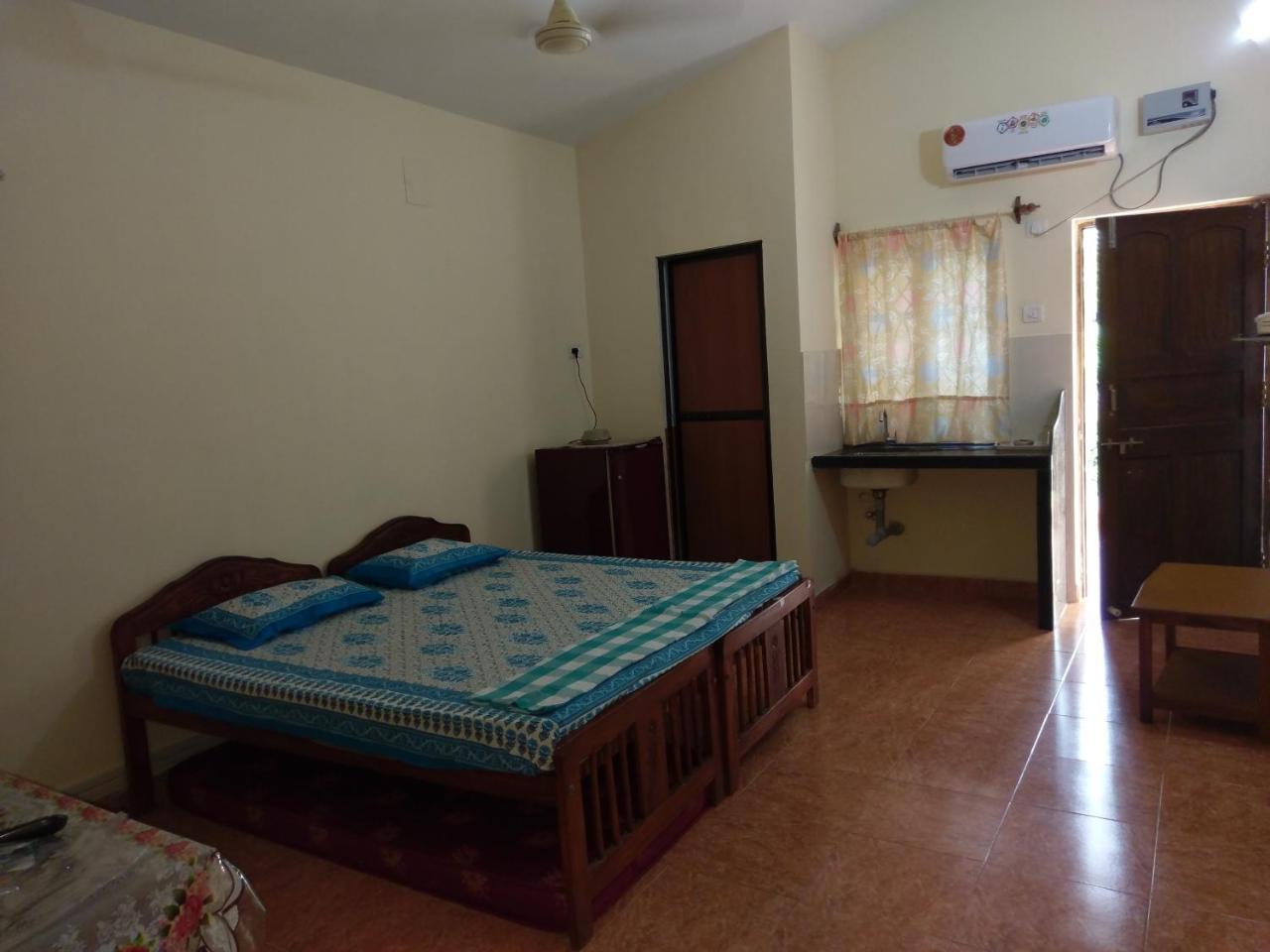 21In Guest House Calangute Dış mekan fotoğraf