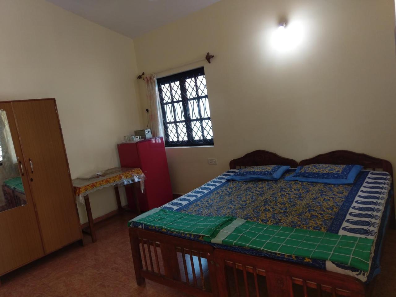 21In Guest House Calangute Oda fotoğraf